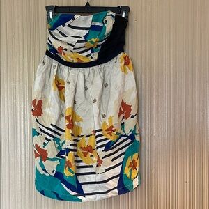 Hype size 0 Floral Strapless Dress with Bold Colors